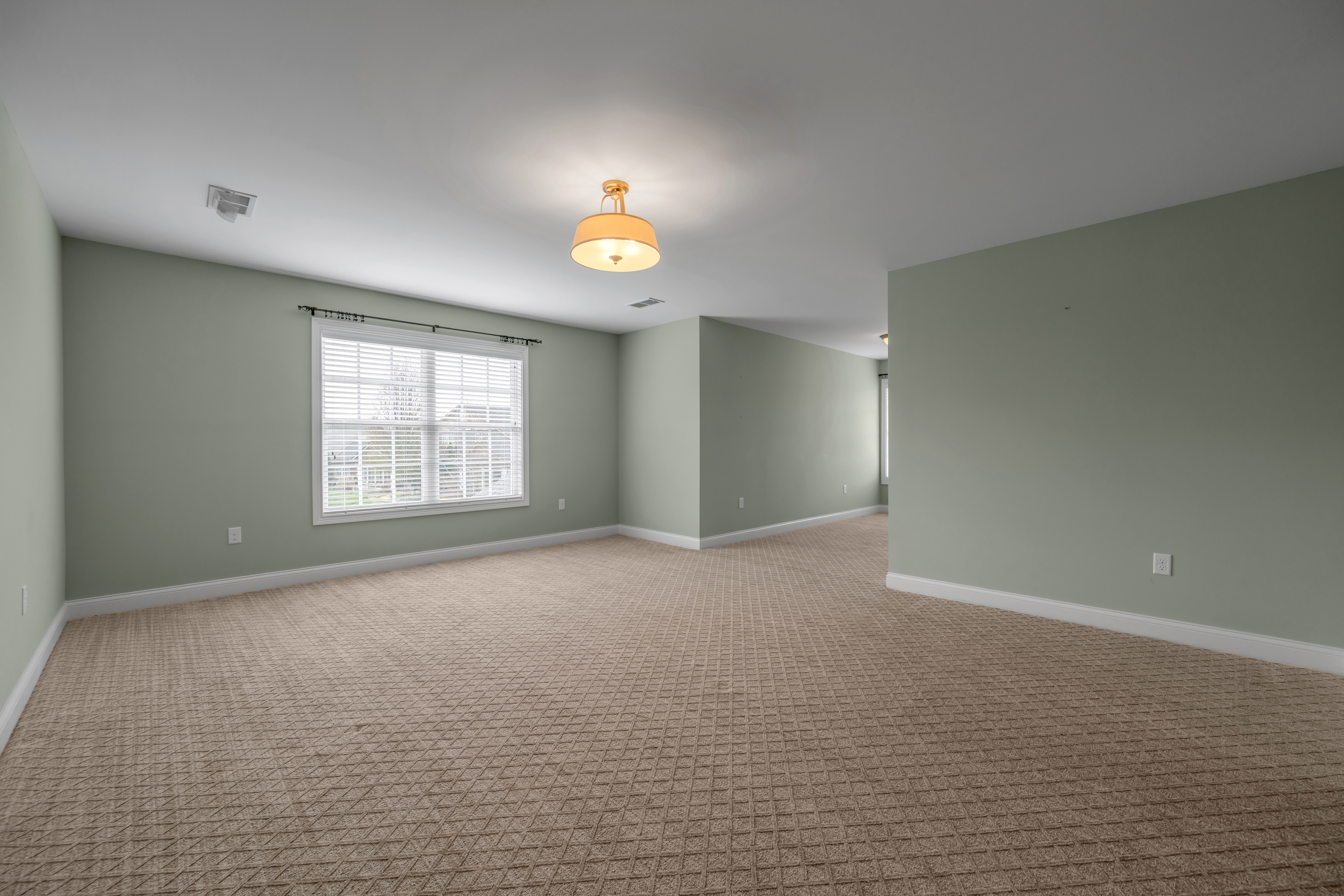  1962 Fort Harrods Drive - 物件實景