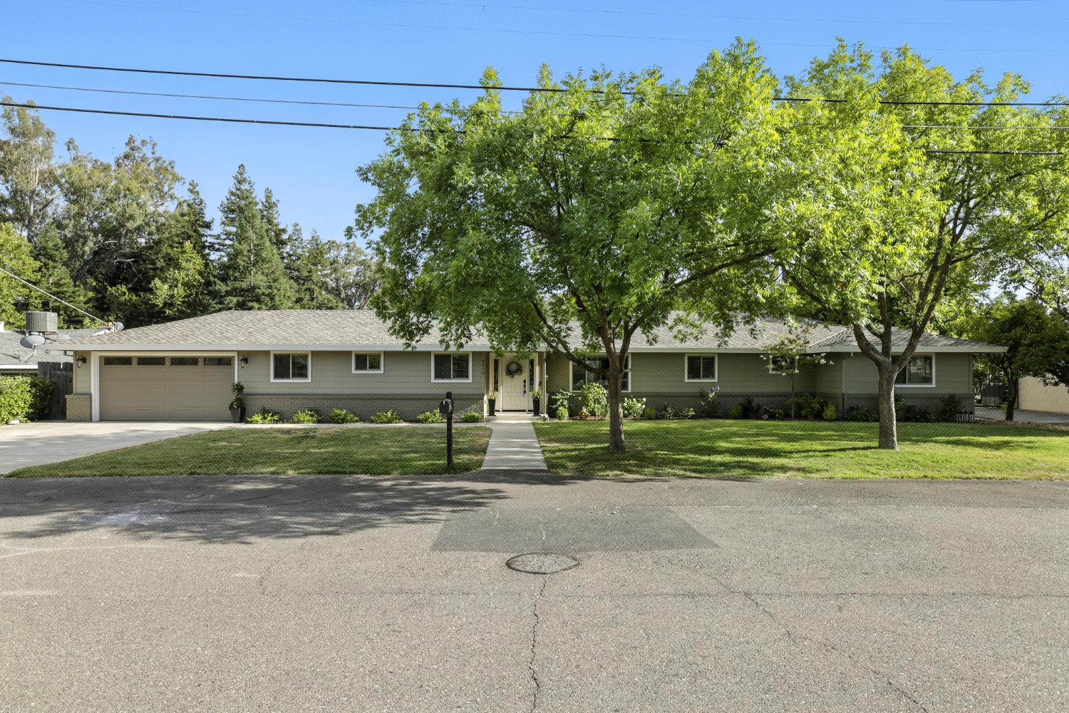 Sacramento, California, 95864, United States, 4 Bedrooms Bedrooms, ,2 BathroomsBathrooms,Residential,For Sale,1903750