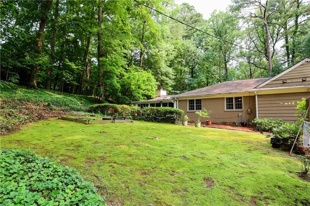 Atlanta, Georgia, 30327, United States, 5 Bedrooms Bedrooms, ,4 BathroomsBathrooms,Residential,For Sale,1926294