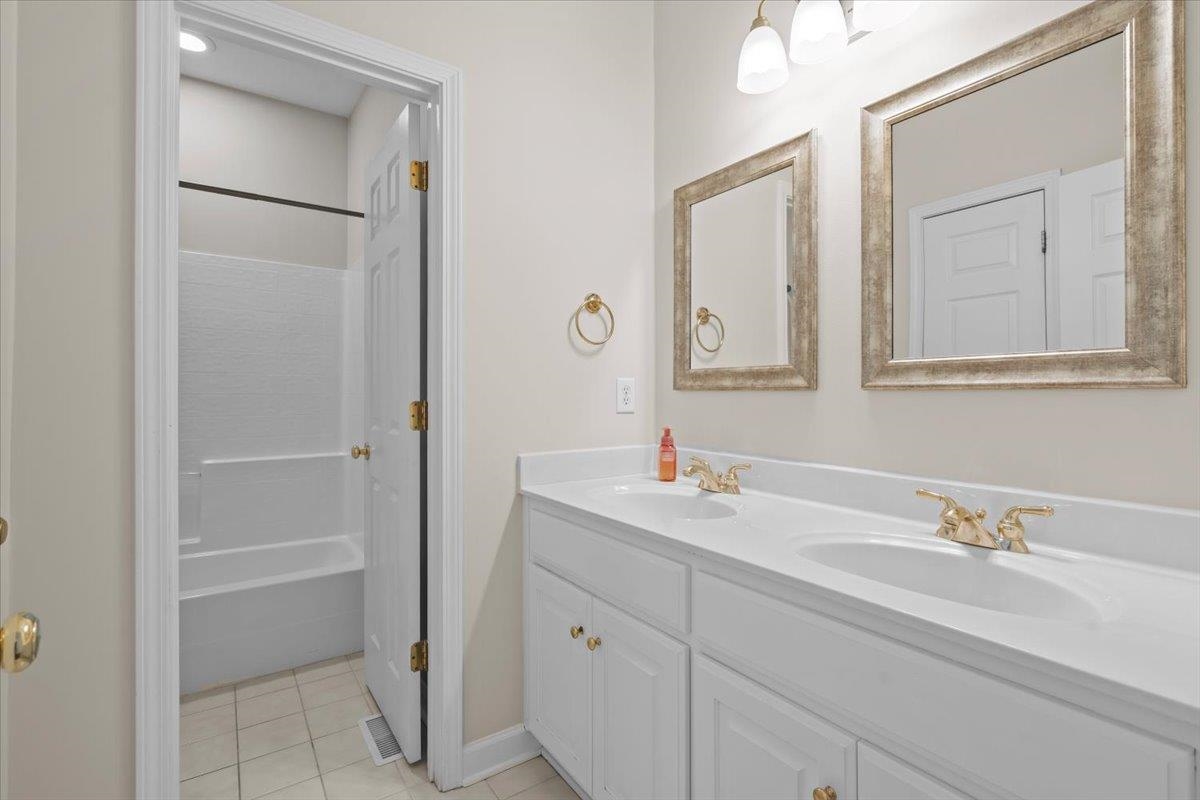 Greenville, South Carolina, 29615, United States, 4 Bedrooms Bedrooms, ,2 BathroomsBathrooms,Residential,For Sale,2006117