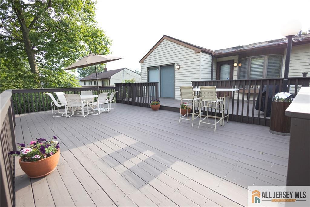 East Brunswick, New Jersey, 08816, United States, 5 Bedrooms Bedrooms, ,3 BathroomsBathrooms,Residential,For Sale,1890709