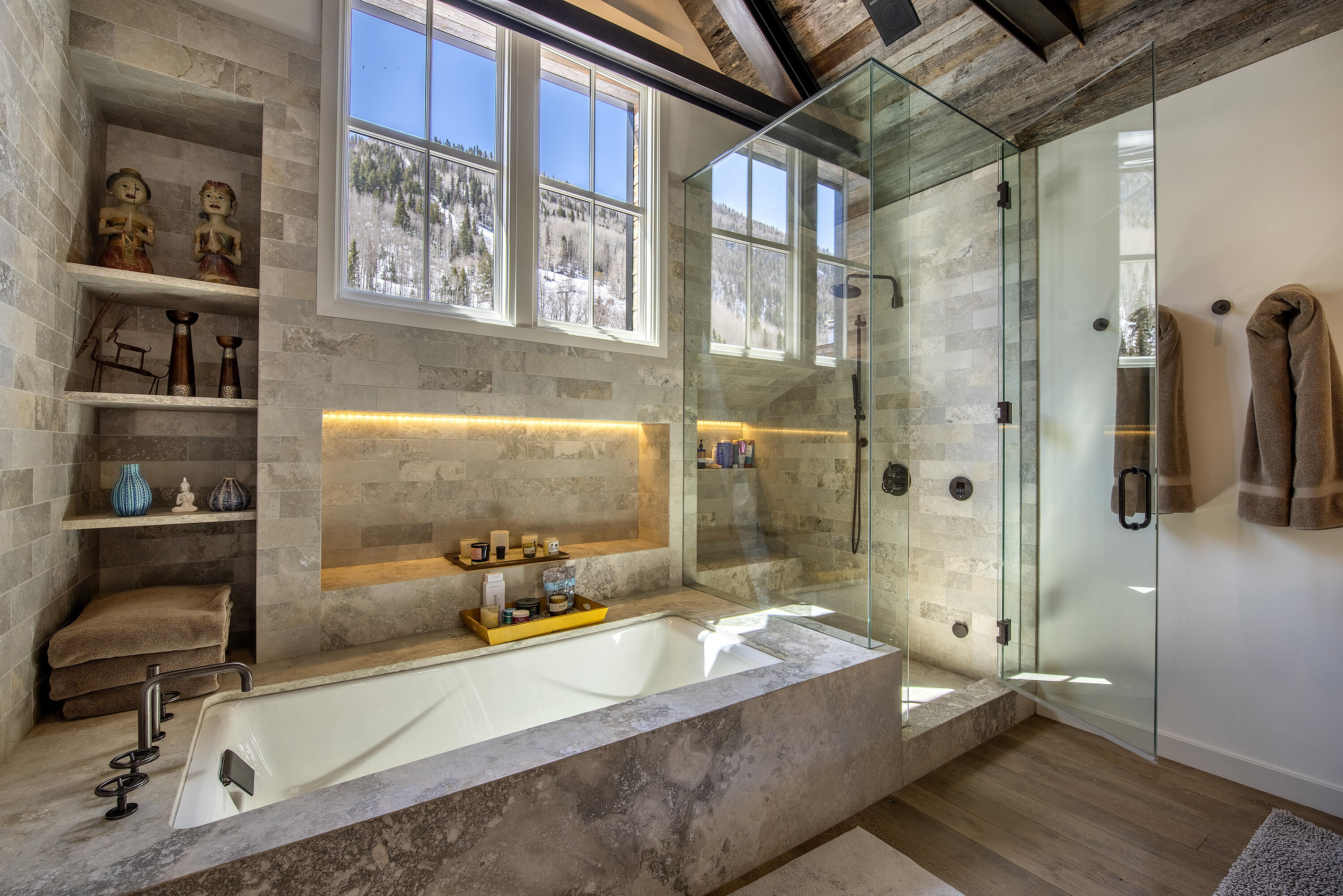 Telluride, Colorado, 81435, United States, 5 Bedrooms Bedrooms, ,6 BathroomsBathrooms,Residential,For Sale,1759279