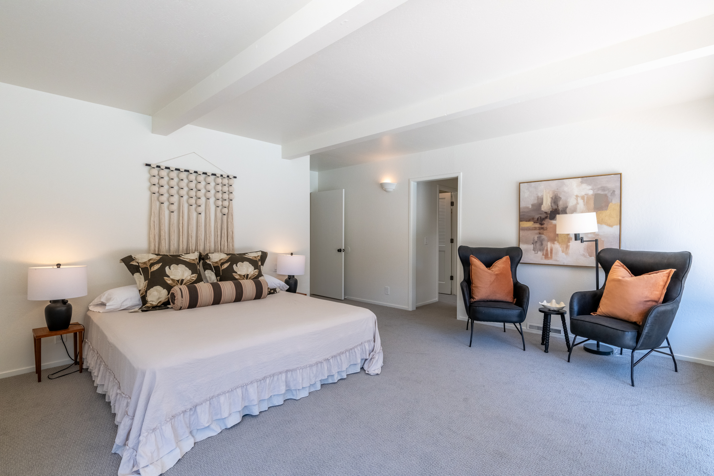  160 East Carmel Valley Road - 物件實景