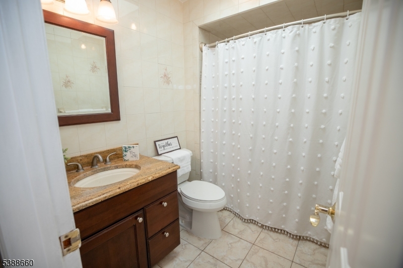 Parsippany, New Jersey, 07054-2126, United States, 4 Bedrooms Bedrooms, ,3 BathroomsBathrooms,Residential,For Sale,1976292