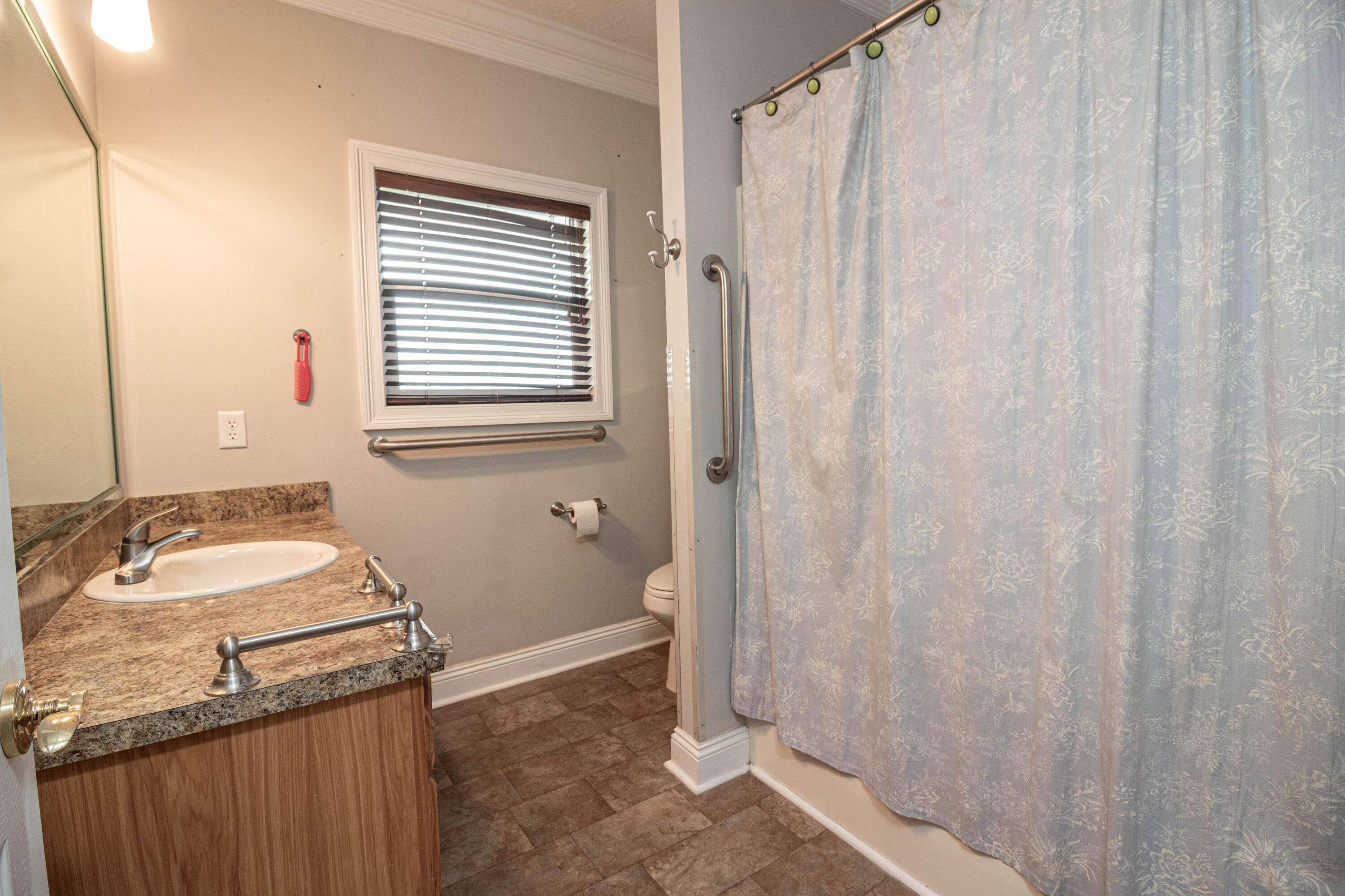 Pensacola, Florida, 32507, United States, 3 Bedrooms Bedrooms, ,2 BathroomsBathrooms,Residential,For Sale,1778047