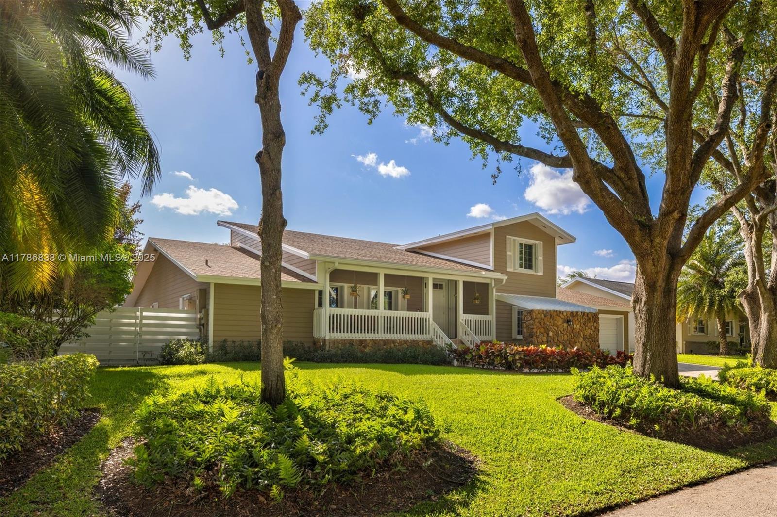 Miami, Florida, 33196, United States, 4 Bedrooms Bedrooms, ,4 BathroomsBathrooms,Residential,For Sale,1805262