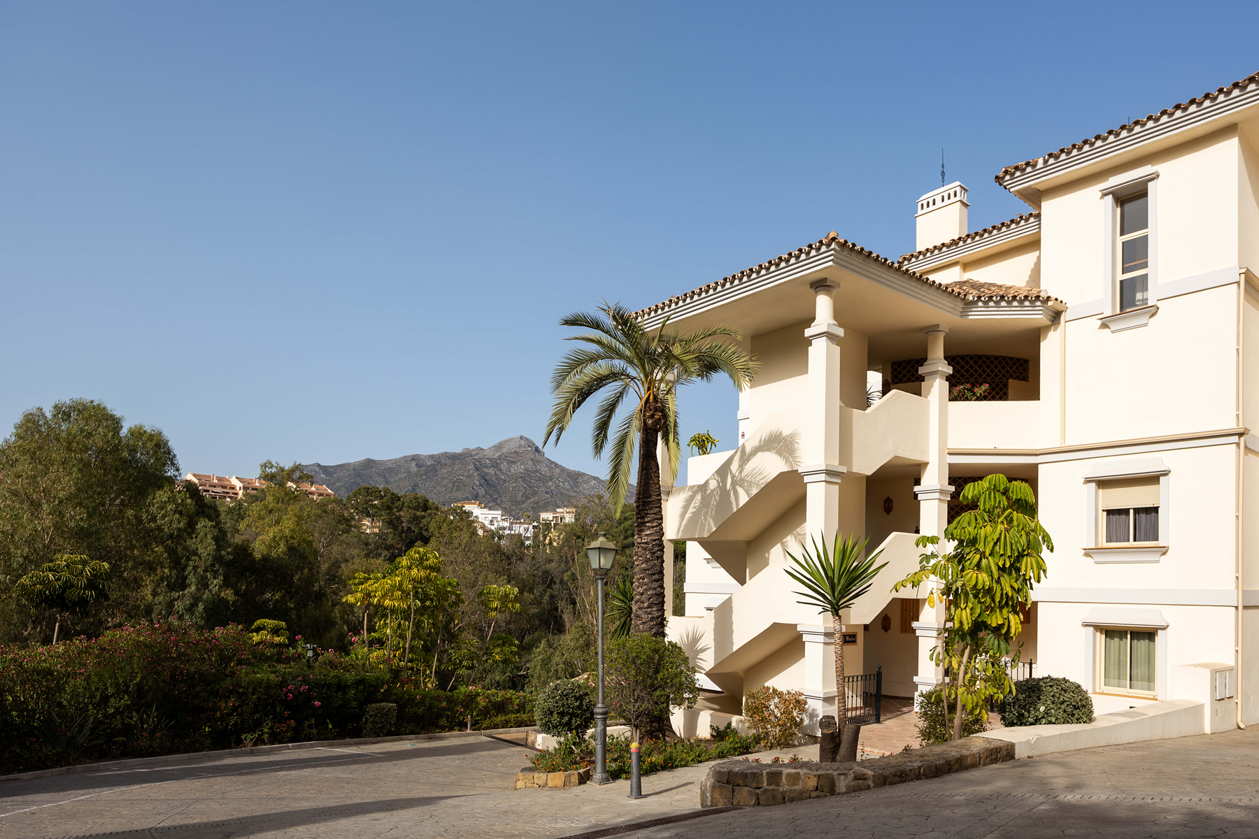  Renovated garden apartment with private pool in Nueva Andalucía - 物件實景
