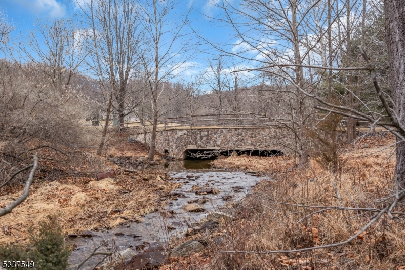 Raritan Twp., New Jersey, 08822, United States, 3 Bedrooms Bedrooms, ,2 BathroomsBathrooms,Residential,For Sale,1951157
