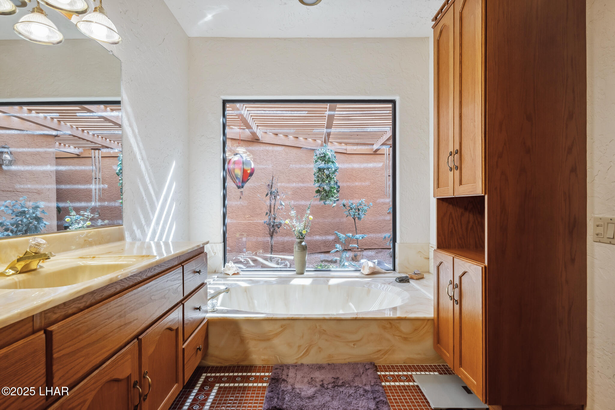Lake Havasu City, Arizona, 86406, United States, 2 Bedrooms Bedrooms, ,2 BathroomsBathrooms,Residential,For Sale,1932583