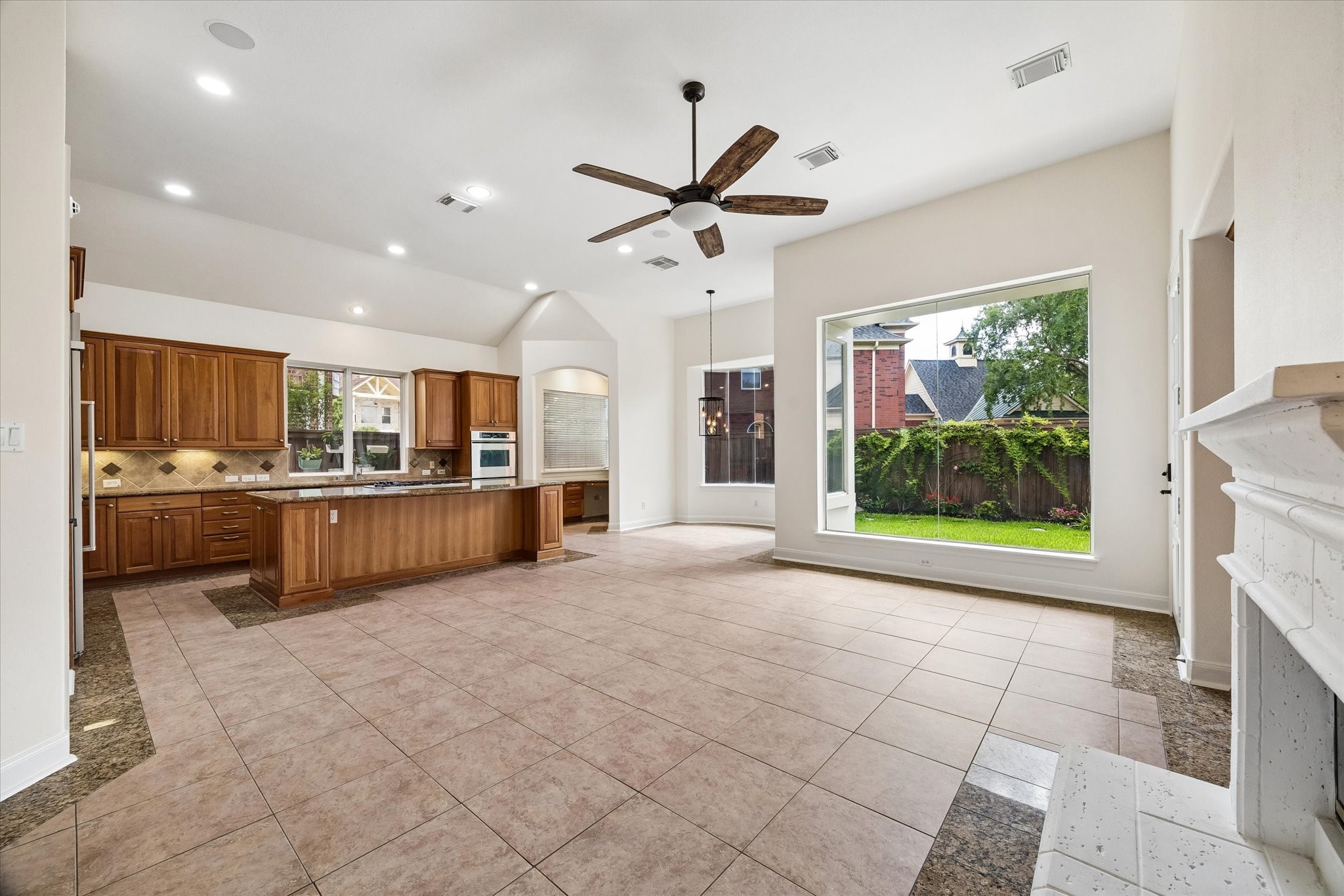  3202 Loblolly Pines Way - 物件實景