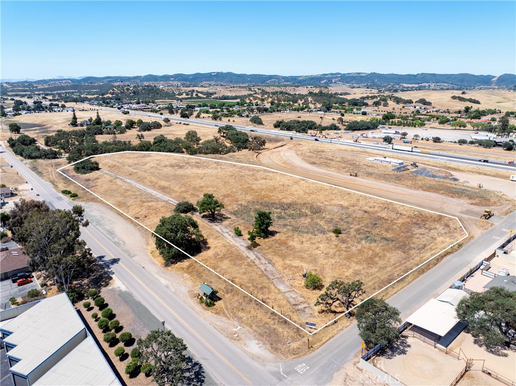 Paso Robles, California, 93446, United States, ,Residential,For Sale,1979433