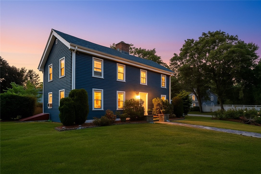 North Kingstown, Rhode Island, 02852, United States, 3 Bedrooms Bedrooms, ,2 BathroomsBathrooms,Residential,For Sale,1991417