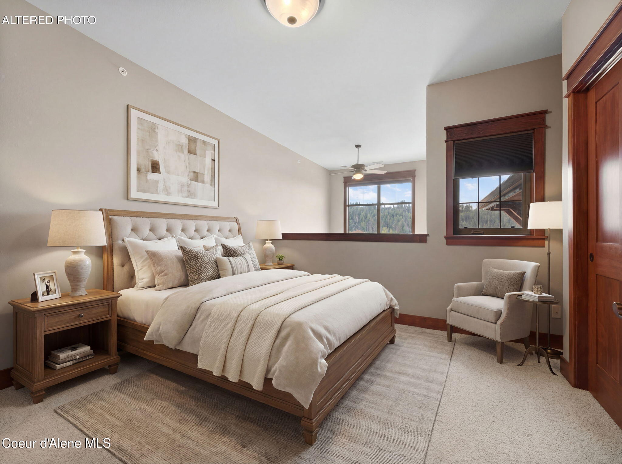 Coeur d'Alene, Idaho, 83814, United States, 2 Bedrooms Bedrooms, ,3 BathroomsBathrooms,Residential,For Sale,2022050