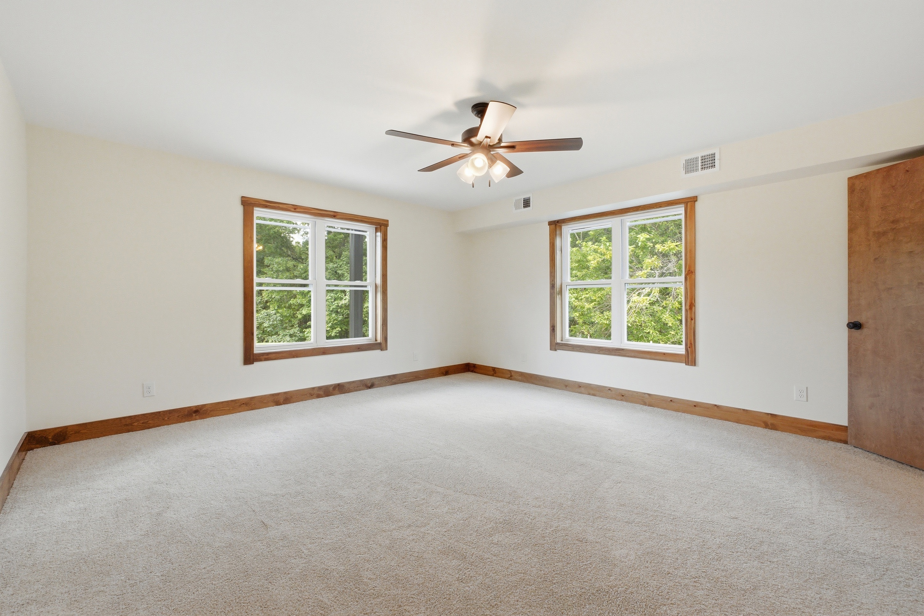  1451 W Hwy 524, Lagrange, KY 40031 - 物件實景