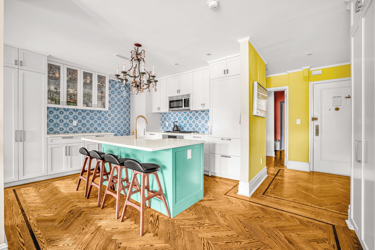 New York City, New York, 10024, United States, 3 Bedrooms Bedrooms, ,3 BathroomsBathrooms,Residential,For Sale,1986311