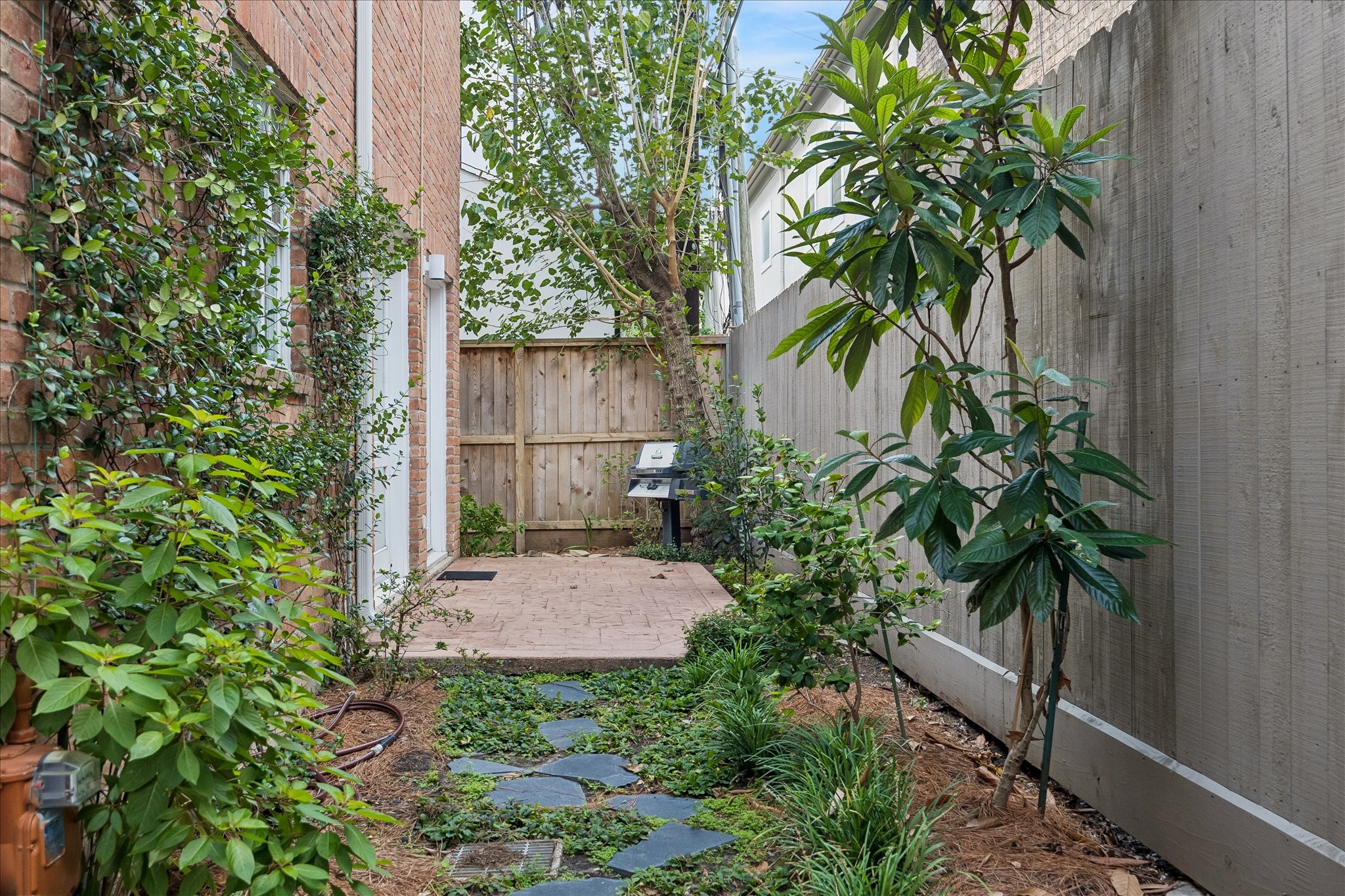  1422 Nantucket Drive C - 物件實景