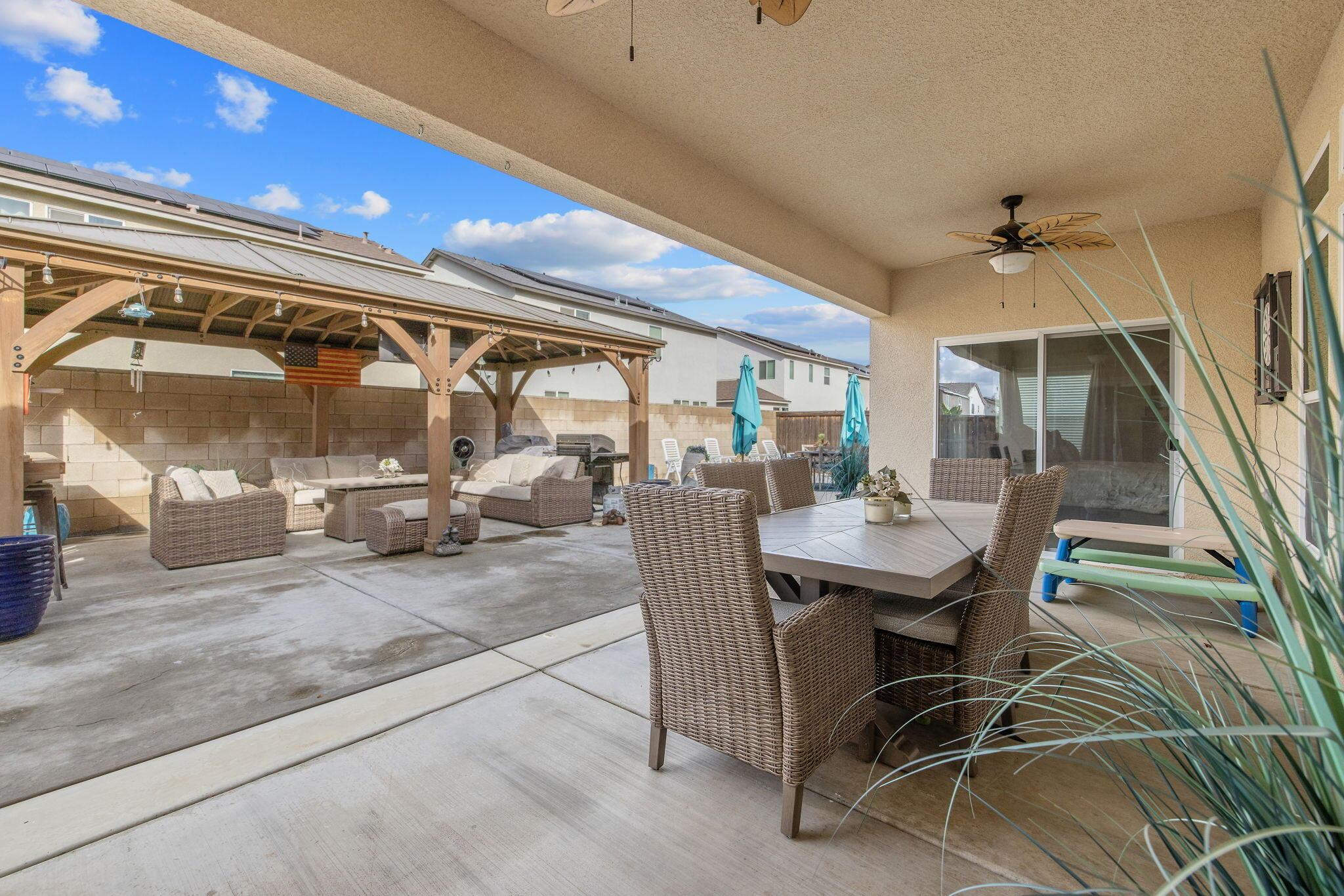 Visalia, California, 93292, United States, 4 Bedrooms Bedrooms, ,2 BathroomsBathrooms,Residential,For Sale,1995431