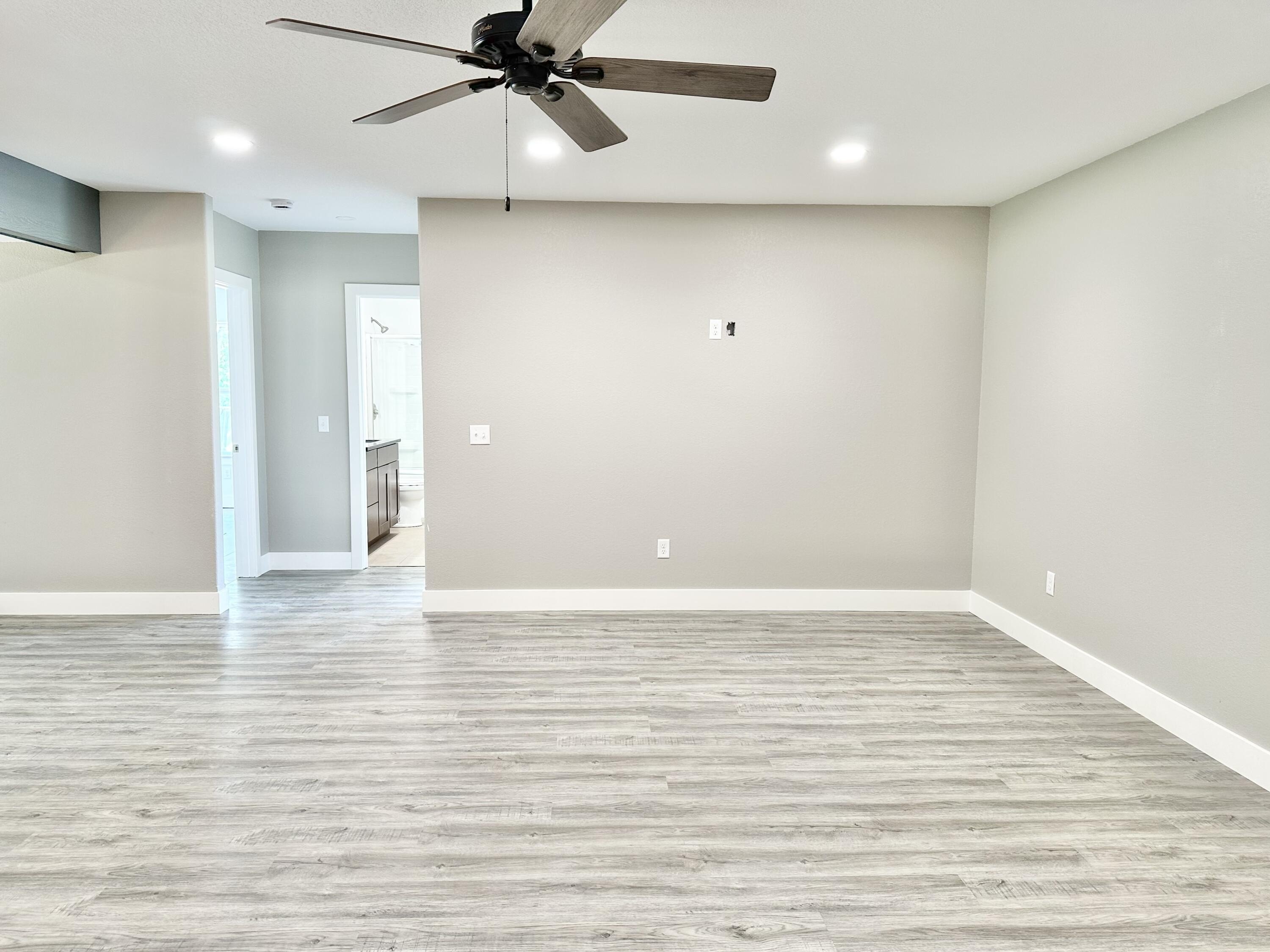 Shell Knob, Missouri, 65747, United States, 5 Bedrooms Bedrooms, ,3 BathroomsBathrooms,Residential,For Sale,1982122