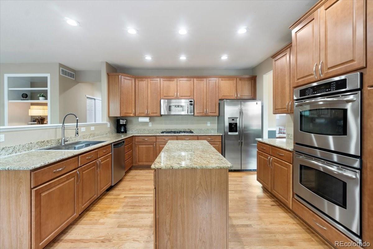 Erie, Colorado, 80516, United States, 5 Bedrooms Bedrooms, ,4 BathroomsBathrooms,Residential,For Sale,1794291