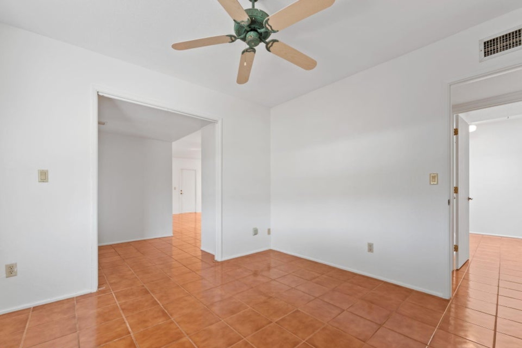  5406 N Camino de las Brisas¦Tucson, AZ - 物件實景