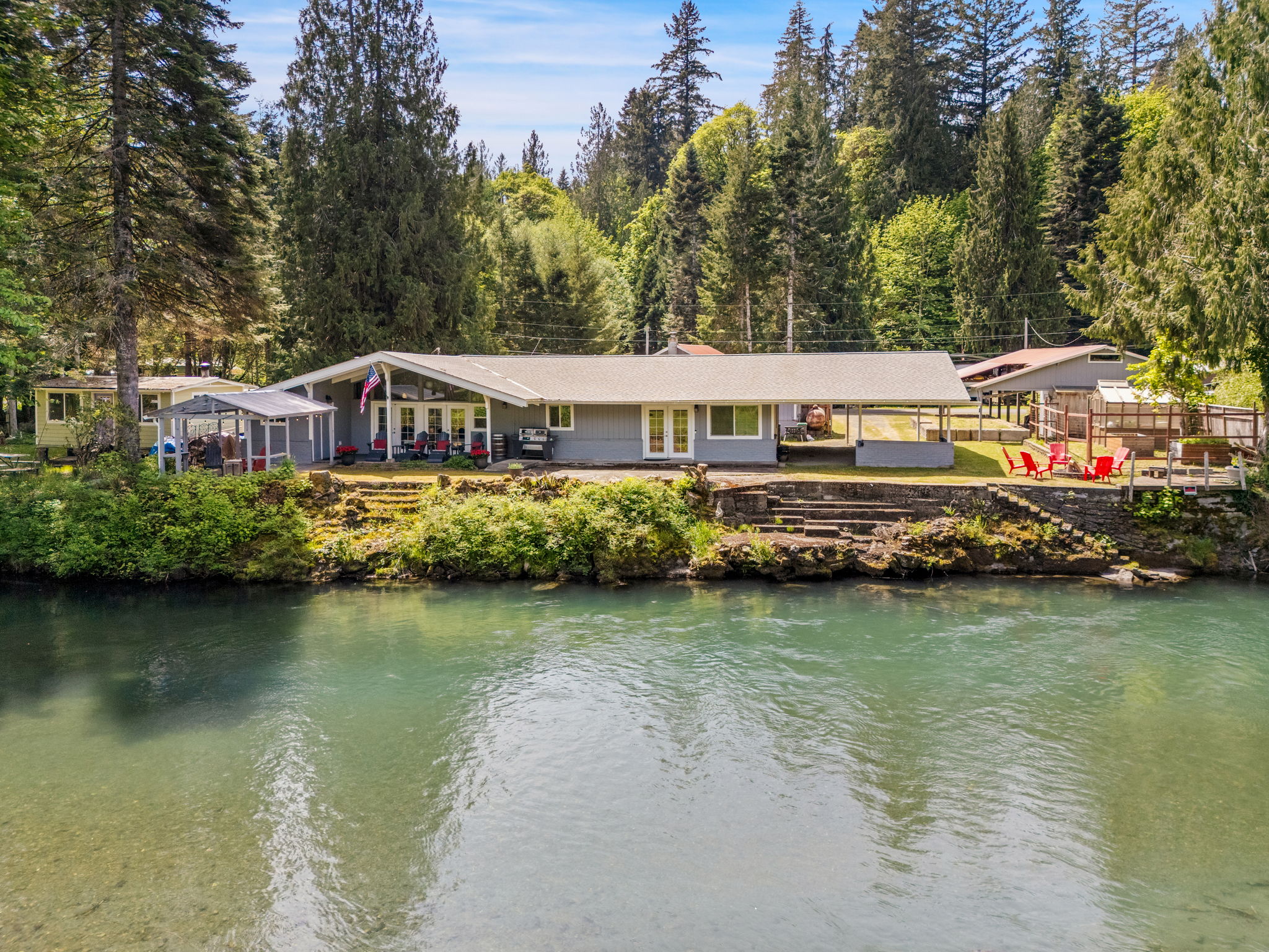  560 Mountain Trail Road, Brinnon, WA 98320 - 物件實景