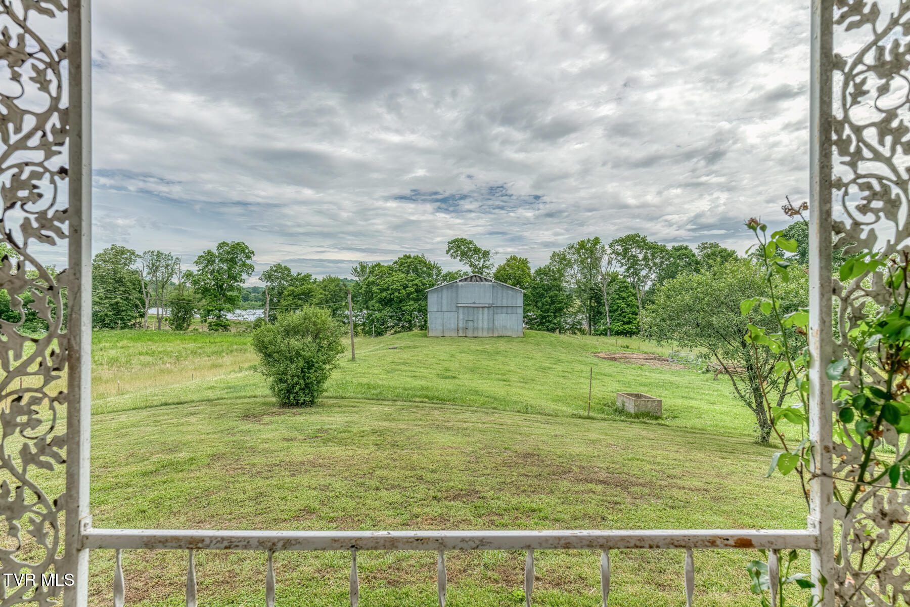 Chuckey, Tennessee, 37641, United States, 3 Bedrooms Bedrooms, ,1 BathroomBathrooms,Residential,For Sale,2048745