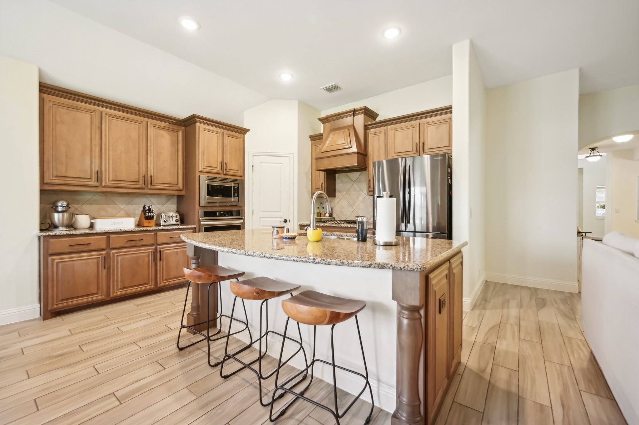 Little Elm, Texas, 75068, United States, 4 Bedrooms Bedrooms, ,3 BathroomsBathrooms,Residential,For Sale,1768216