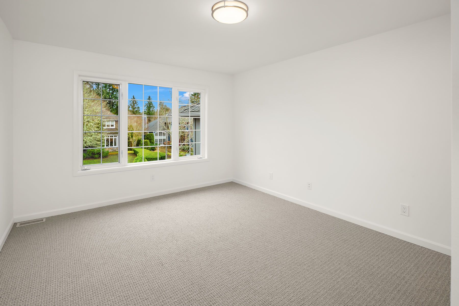  26440 SE 22nd St, Sammamish, WA 98075 - 物件實景