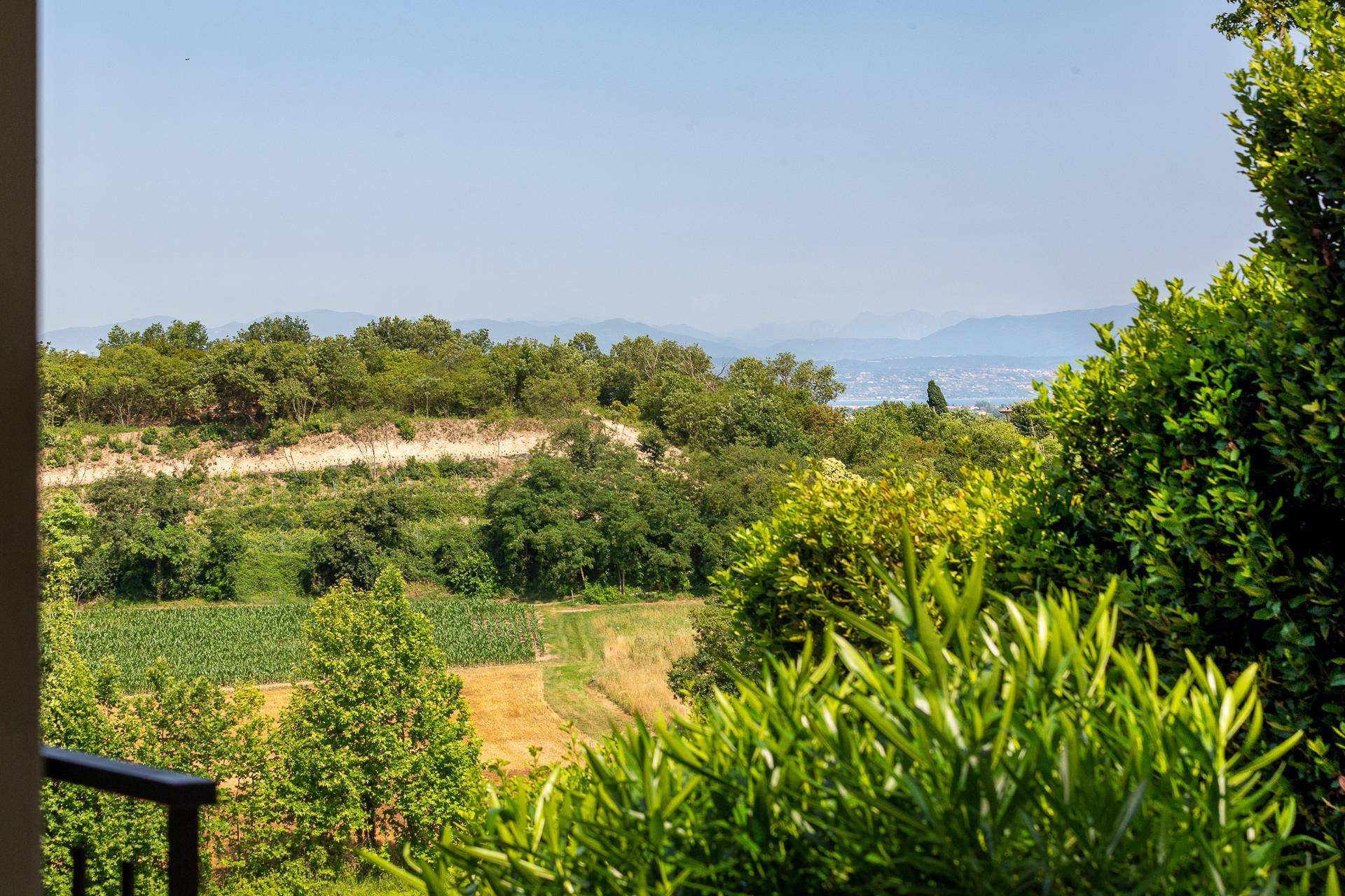 Pozzolengo, Brescia, 25010, IT, 4 Bedrooms Bedrooms, ,4 BathroomsBathrooms,Residential,For Sale,1837231