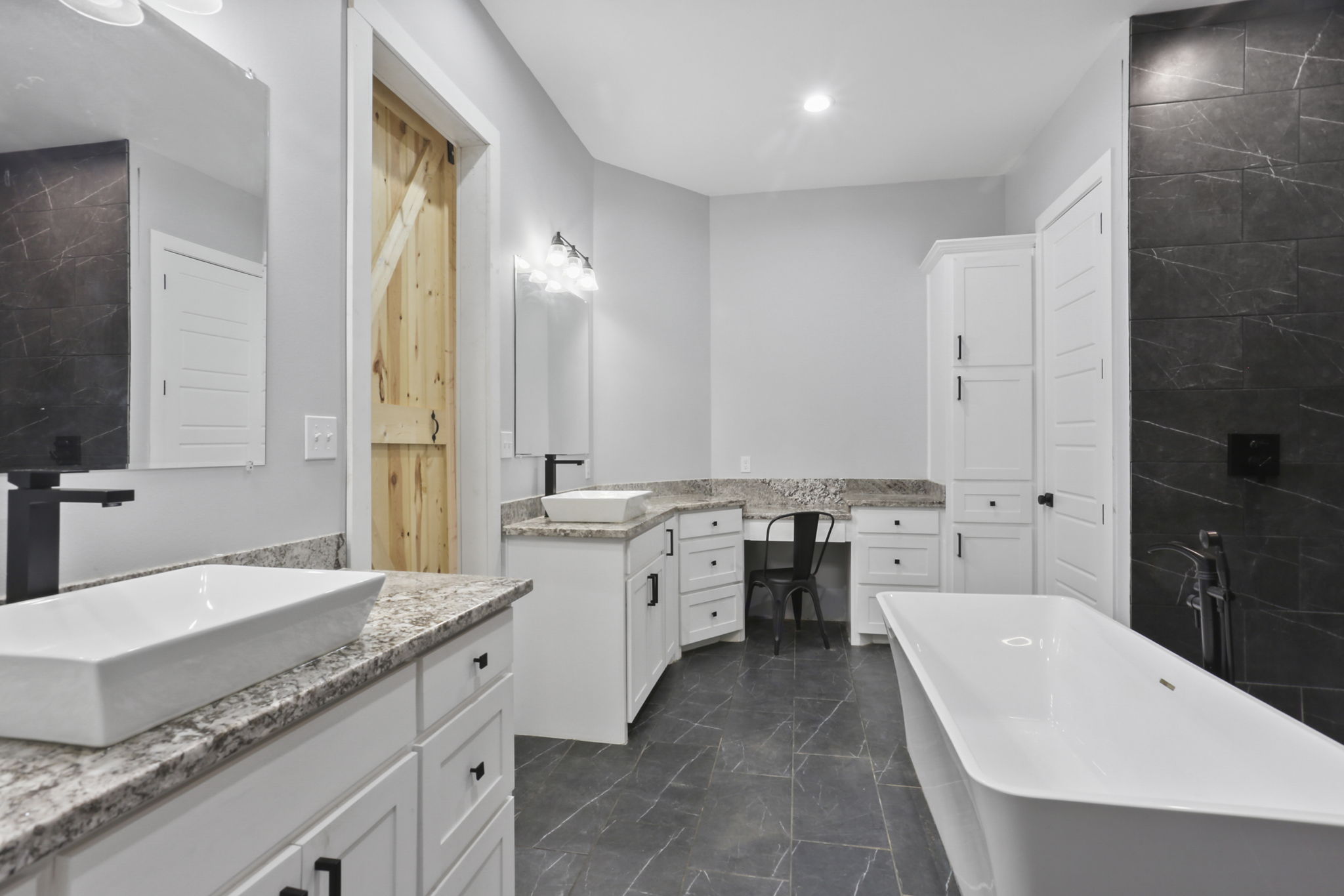 Zachary, Louisiana, 70791, United States, 4 Bedrooms Bedrooms, ,4 BathroomsBathrooms,Residential,For Sale,1998548