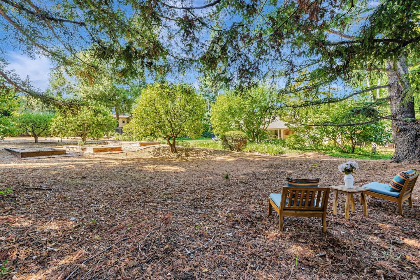 Saratoga, California, 95070, United States, 4 Bedrooms Bedrooms, ,4 BathroomsBathrooms,Residential,For Sale,1942140