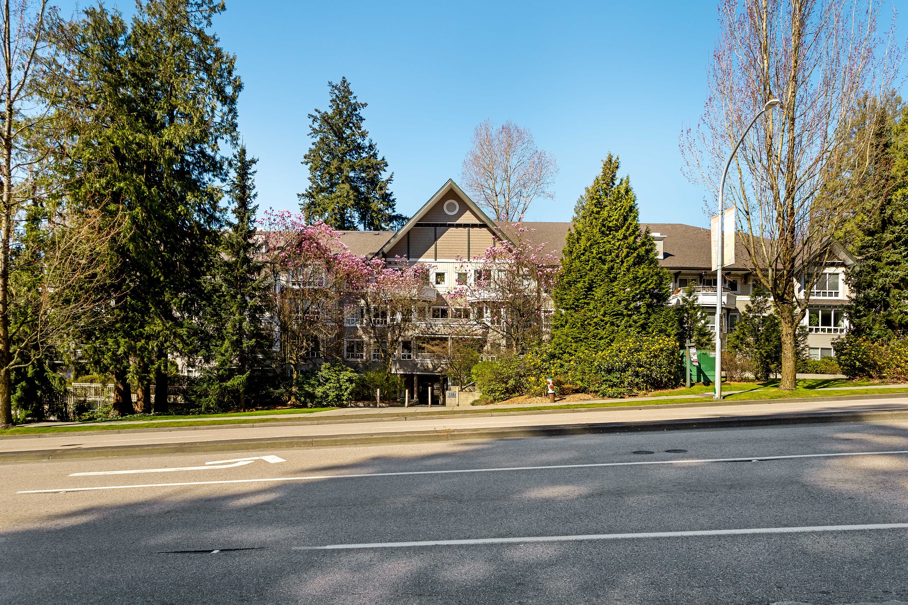  Burnaby One Bed and Den - 物件實景
