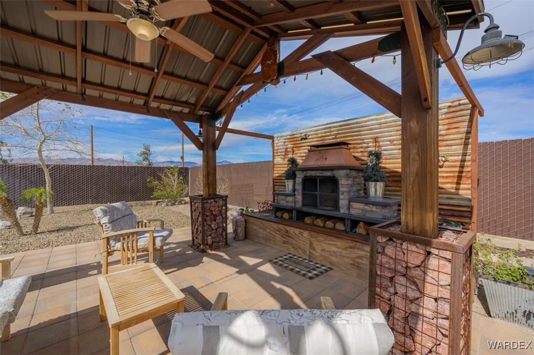 Bullhead City, Arizona, 86442, United States, 2 Bedrooms Bedrooms, ,Residential,For Sale,1912692