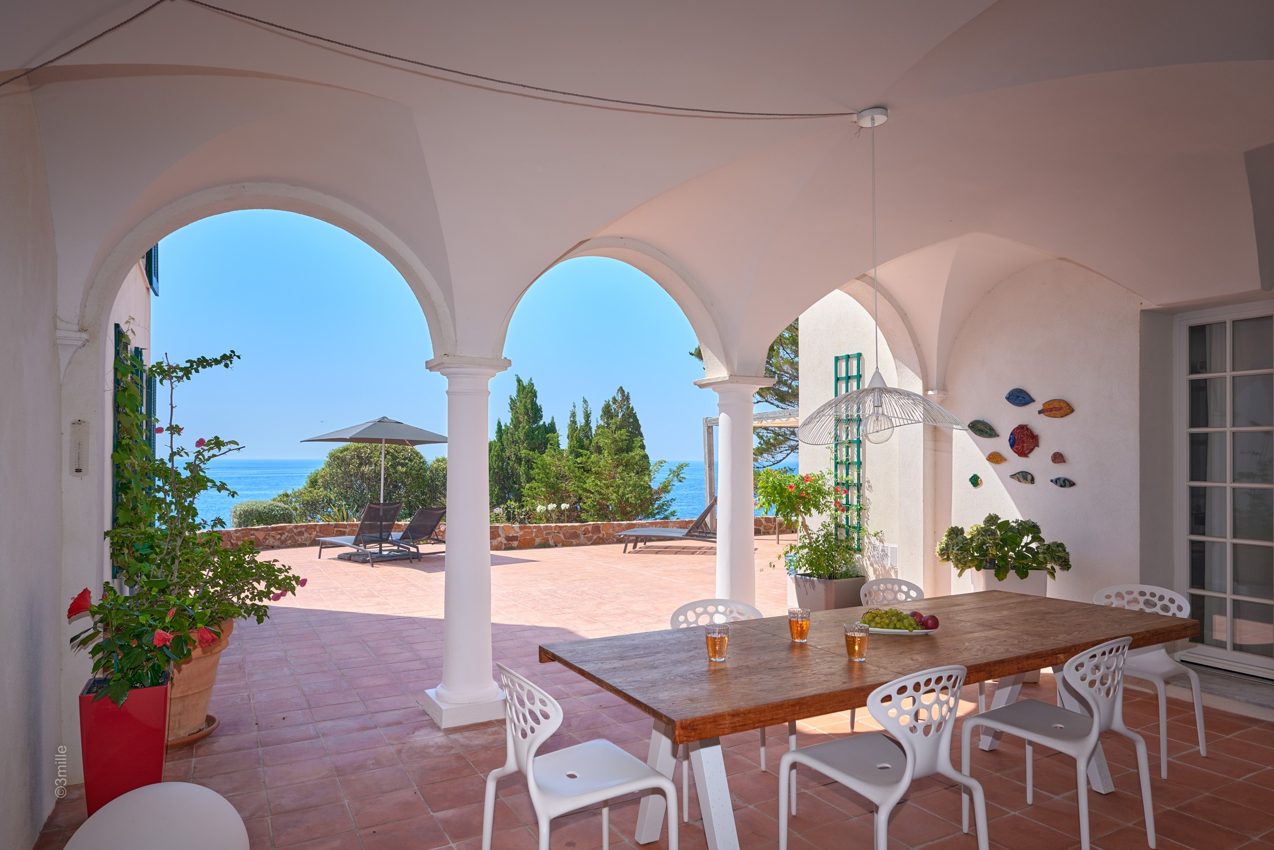  Prestigious villa in Théoule-sur-Mer with panoramic sea views and direct access… - 物件實景