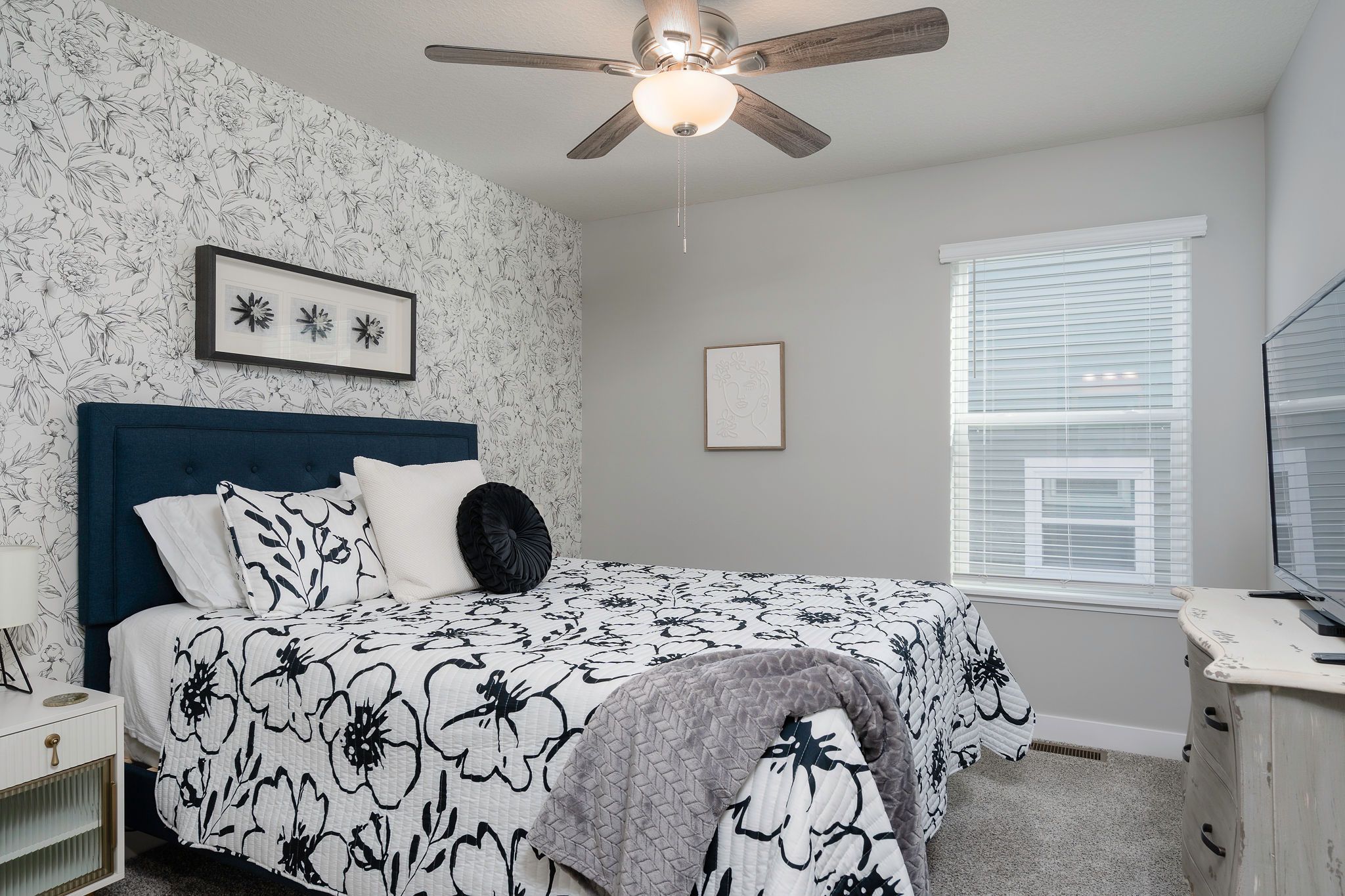  Beautifully Updated Dayton Home with Modern Finishes - 物件實景