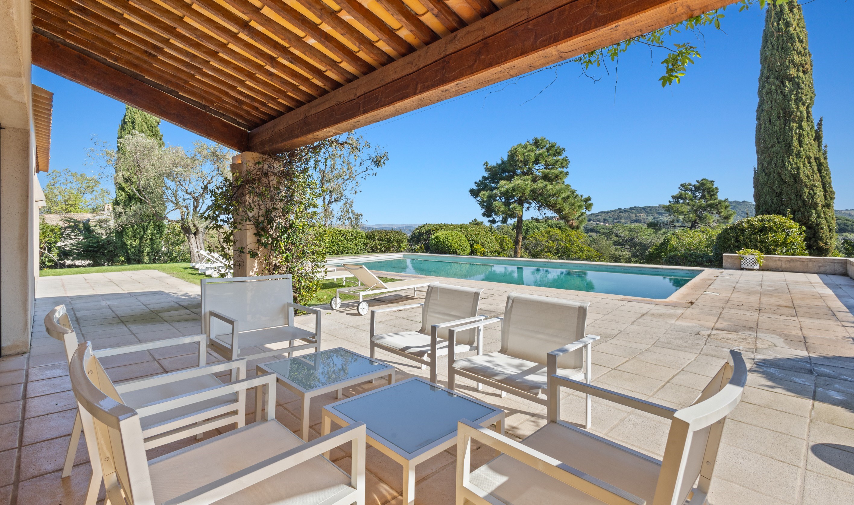  Charming sea view villa for sale in Ramatuelle within walking distance of the b… - 物件實景