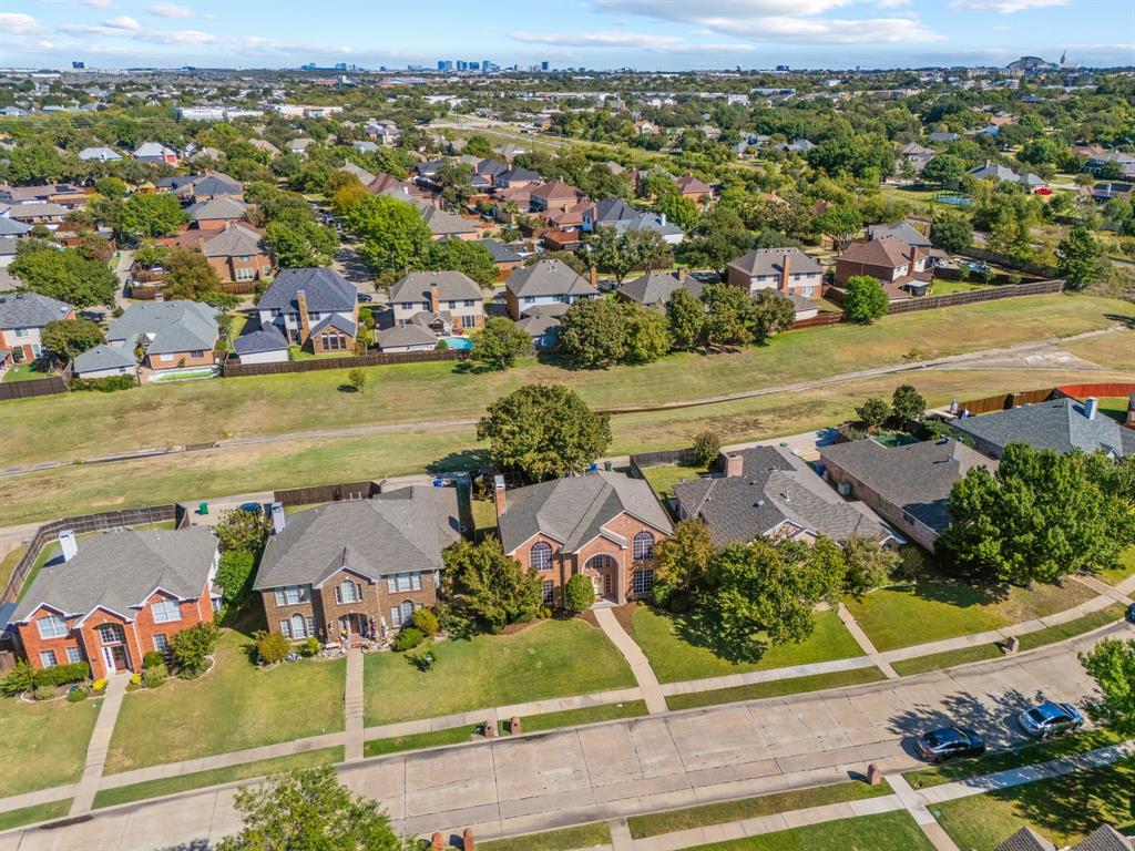 Carrollton, Texas, 75007, United States, 4 Bedrooms Bedrooms, ,3 BathroomsBathrooms,Residential,For Sale,1970362