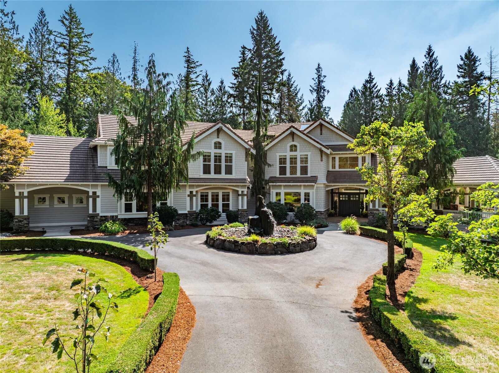 Carnation, Washington, 98014, United States, 5 Bedrooms Bedrooms, ,5 BathroomsBathrooms,Residential,For Sale,1940675