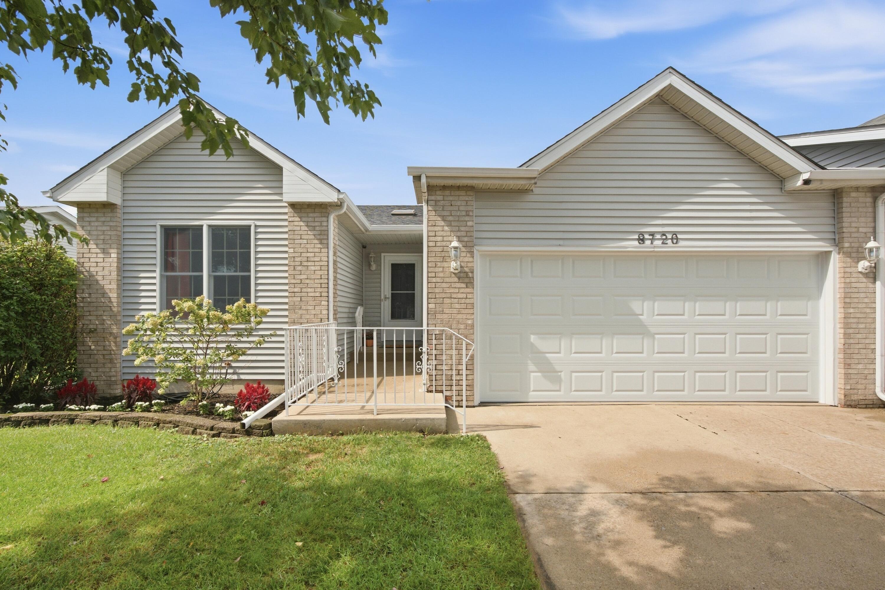 Jackson St, Merrillville, IN 46410