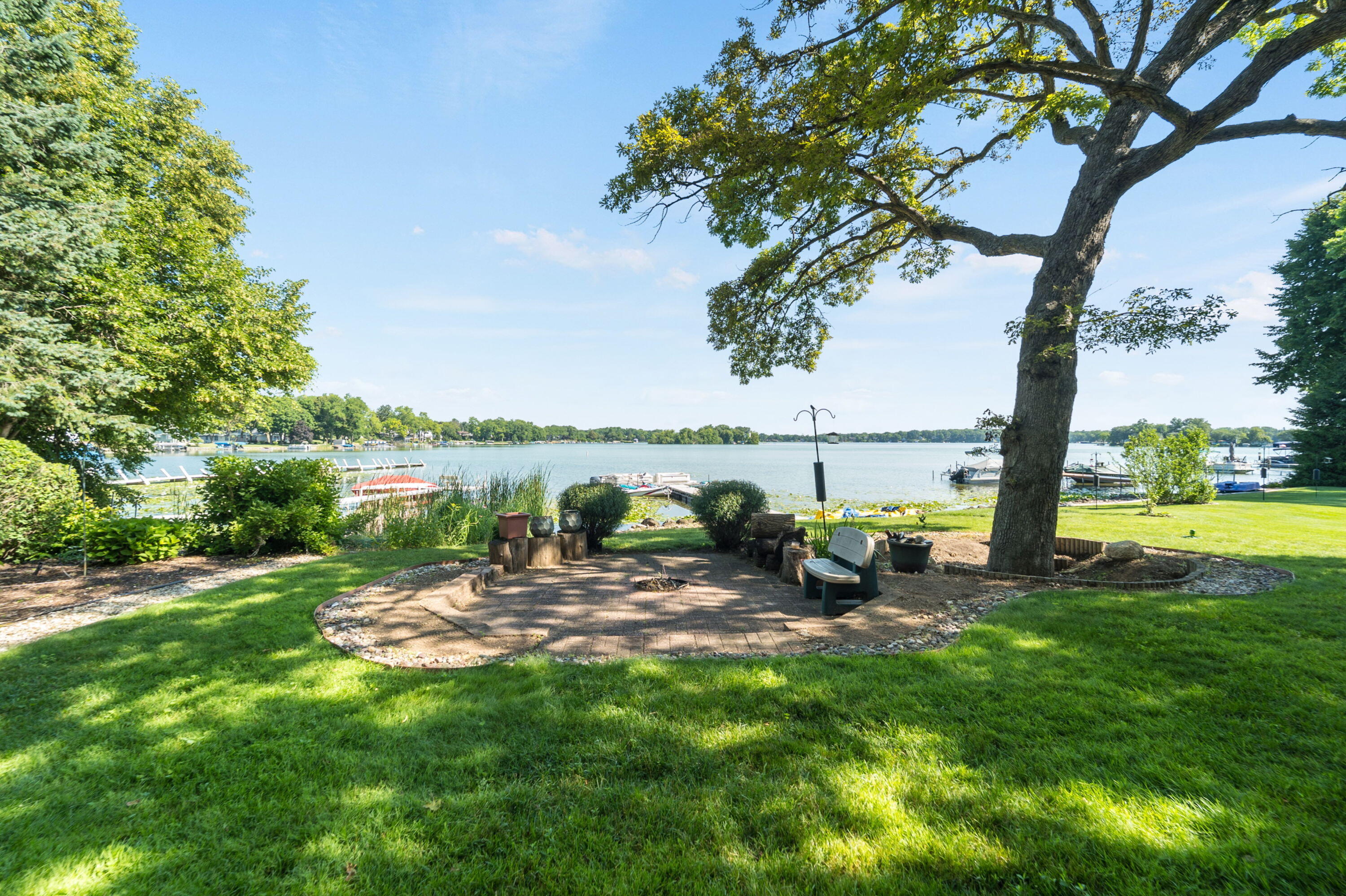 Burlington, Wisconsin, 53105, United States, 4 Bedrooms Bedrooms, ,3 BathroomsBathrooms,Residential,For Sale,1885300