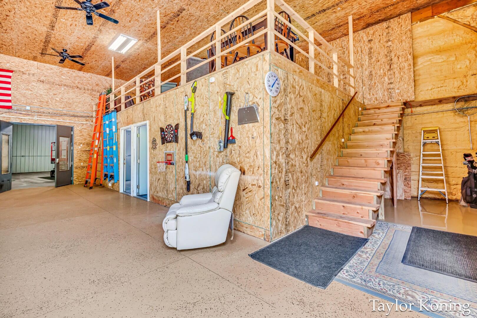 Hart, Michigan, 49420, United States, 2 Bedrooms Bedrooms, ,2 BathroomsBathrooms,Residential,For Sale,1949749