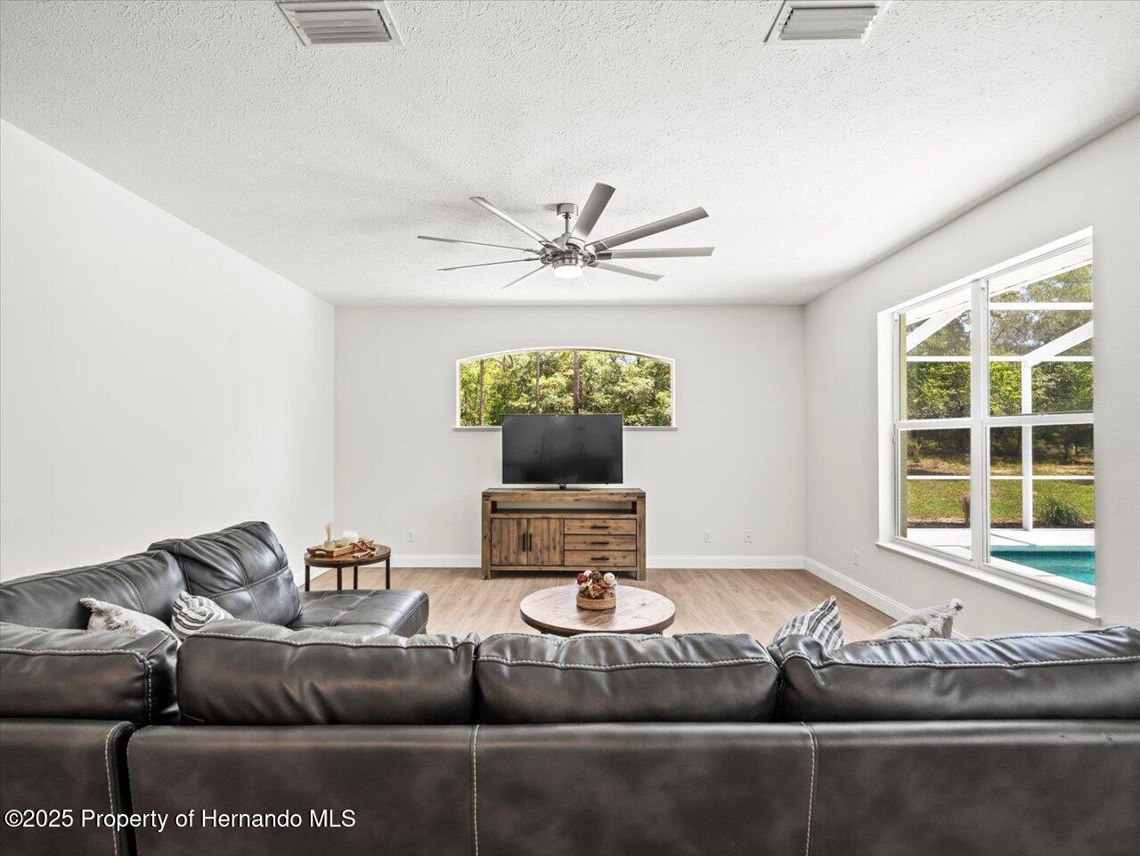 Inverness, Florida, 34453, United States, 4 Bedrooms Bedrooms, ,3 BathroomsBathrooms,Residential,For Sale,1846671