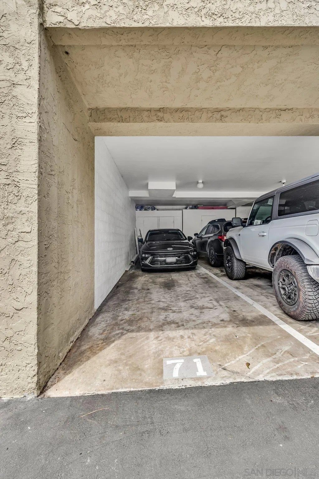 San Diego, California, 92110, United States, 2 Bedrooms Bedrooms, ,2 BathroomsBathrooms,Residential,For Sale,1996834