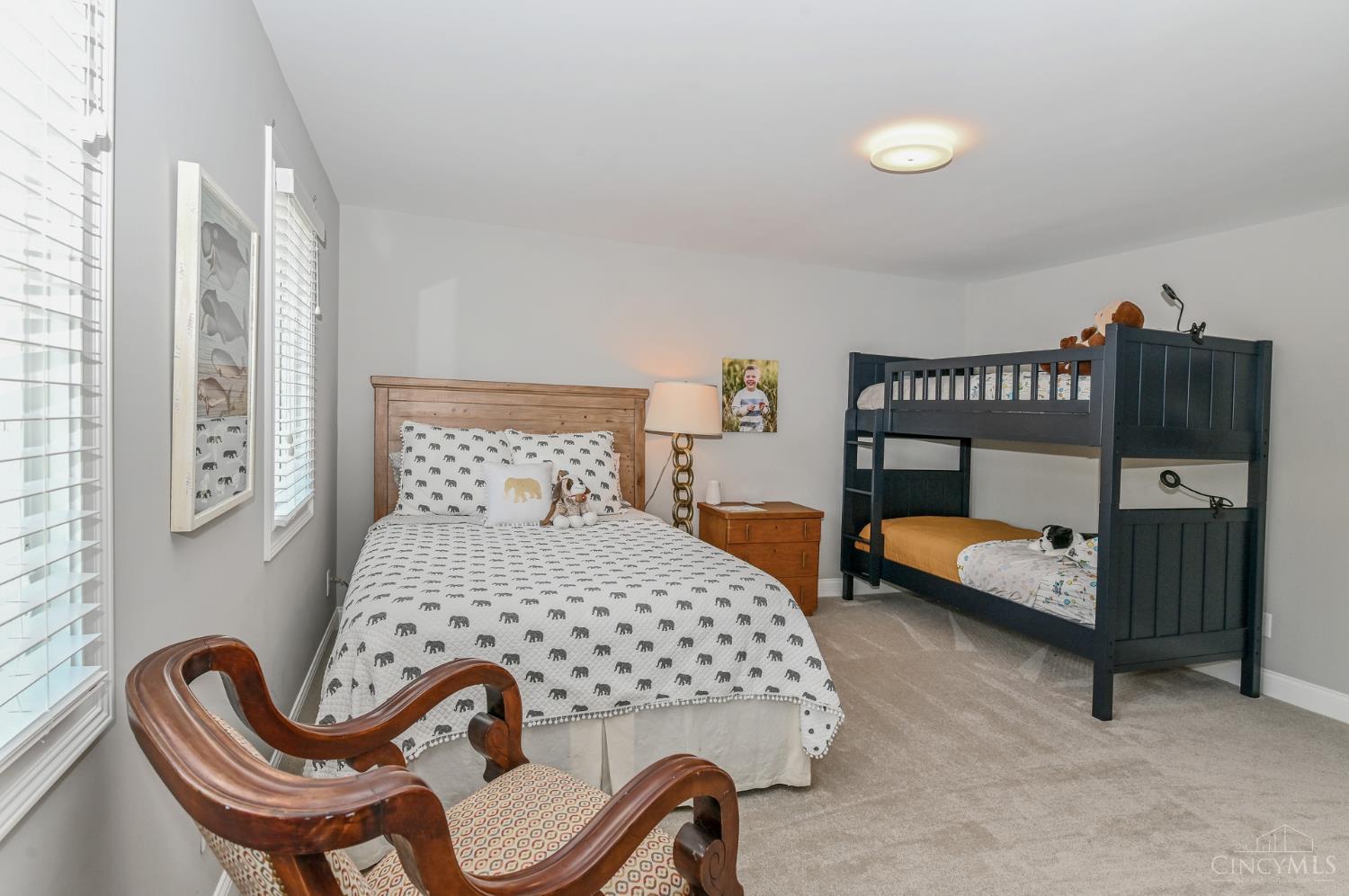 Madeira, Ohio, 45243, United States, 3 Bedrooms Bedrooms, ,4 BathroomsBathrooms,Residential,For Sale,1940356