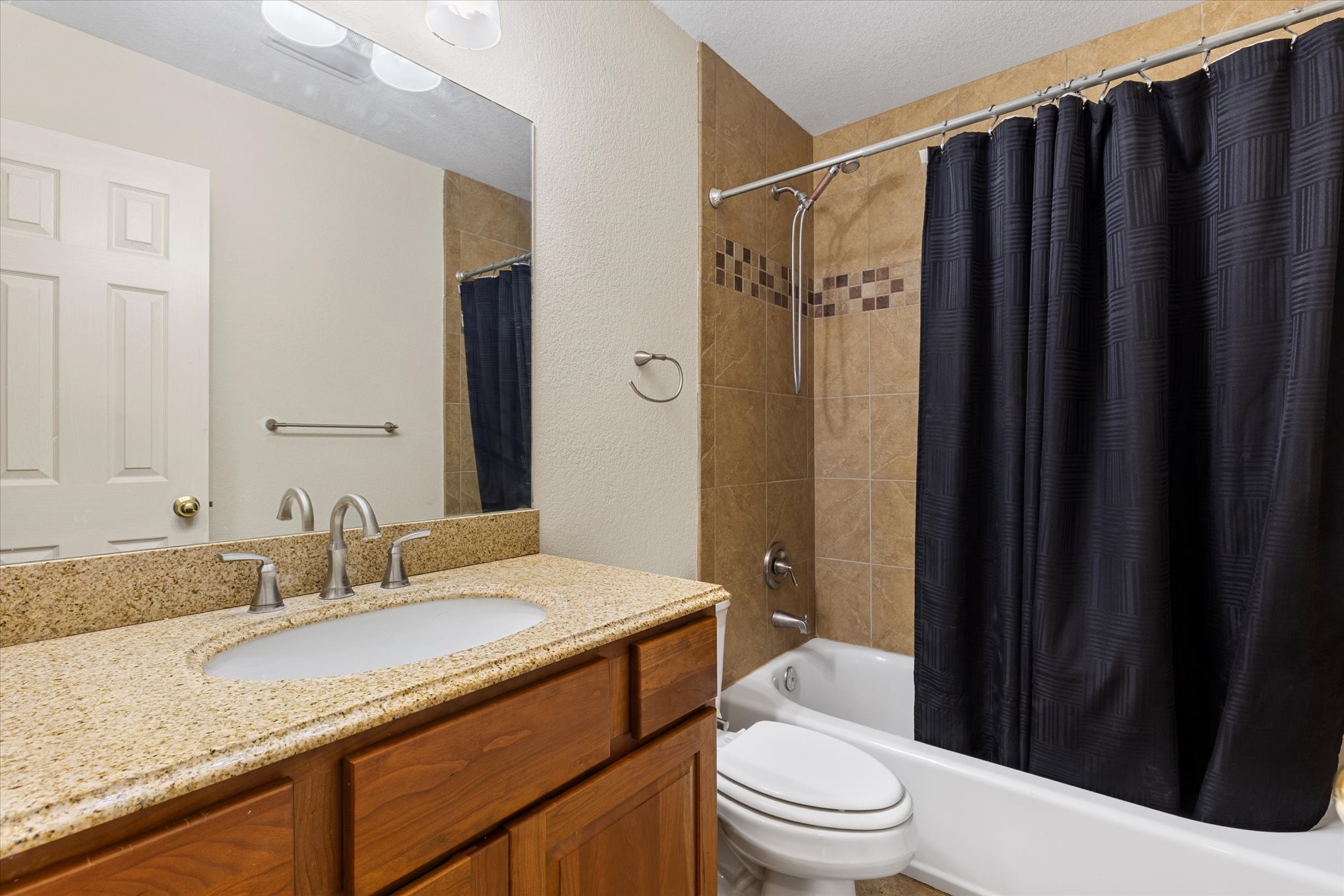  240 4th St Court, Yampa, CO, 80483 - 物件實景