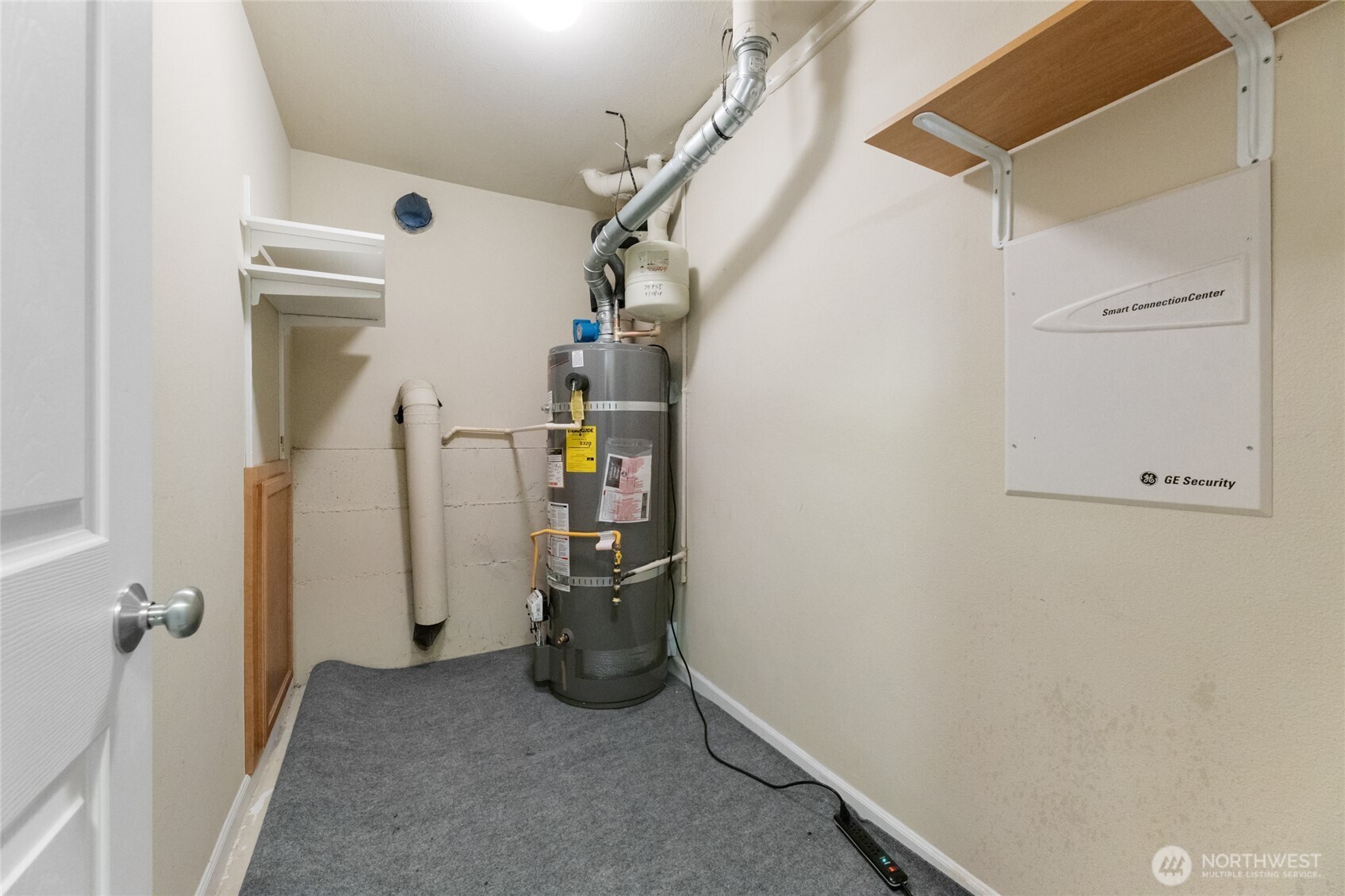 Auburn, Washington, 98092, United States, 4 Bedrooms Bedrooms, ,4 BathroomsBathrooms,Residential,For Sale,1977143