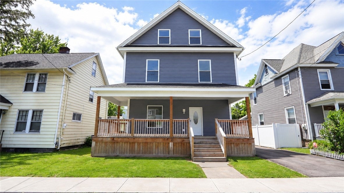 Fulton St, Auburn, NY 13021