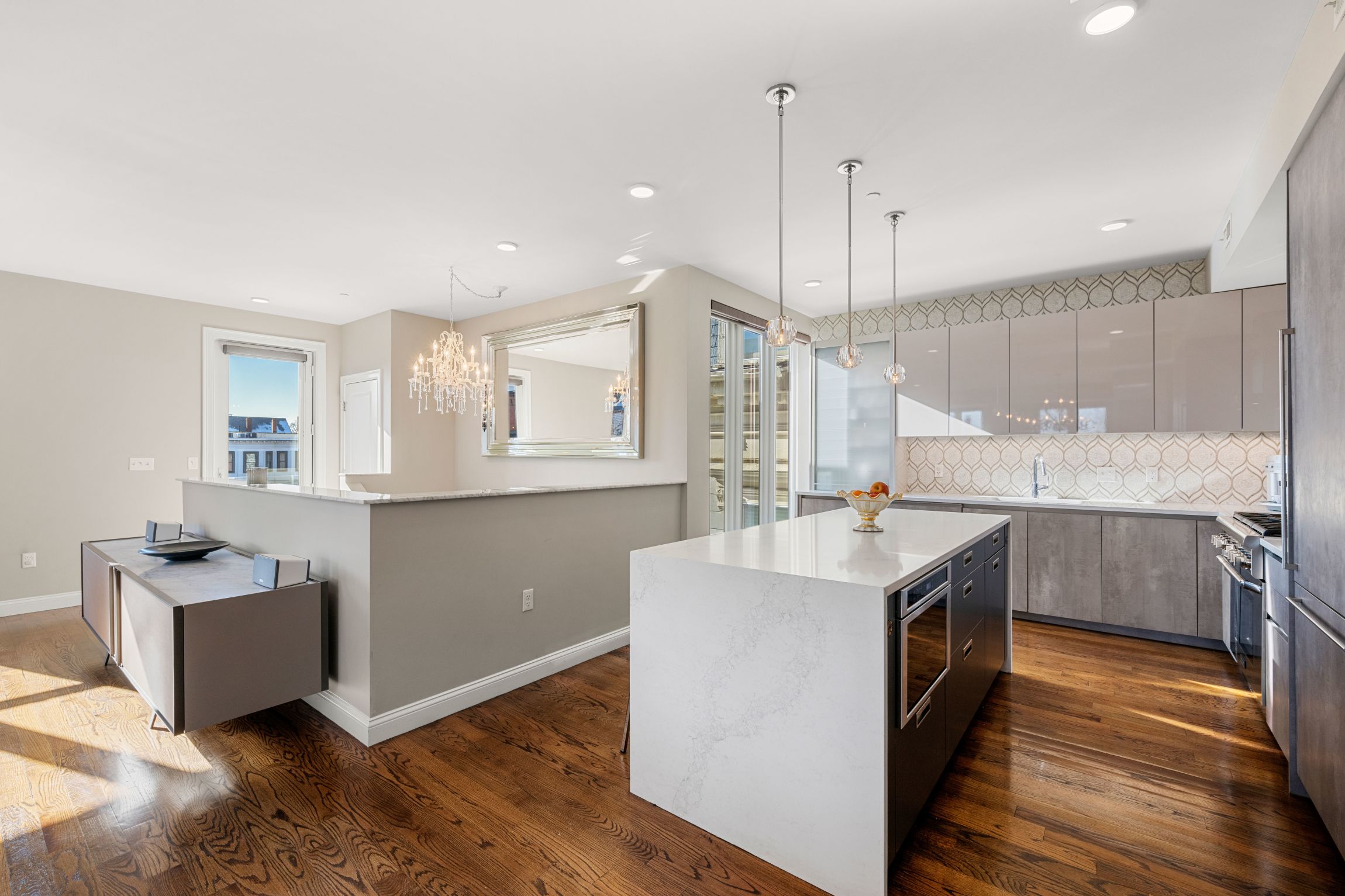  928 E Broadway, Boston, MA, 02127 - 物件實景