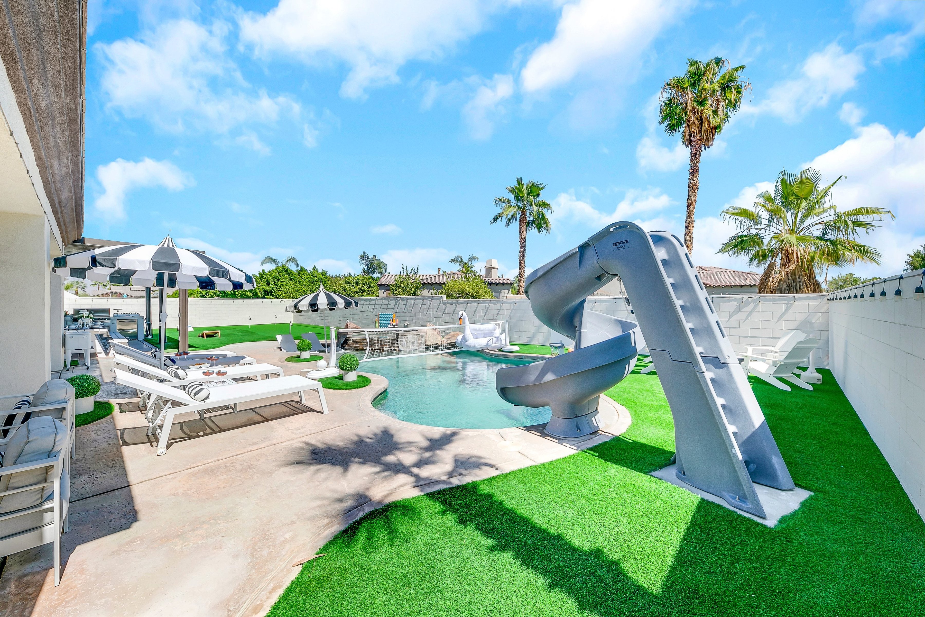  where  luxury meets leverage: own the ultimate income producing retreat - 物件實景