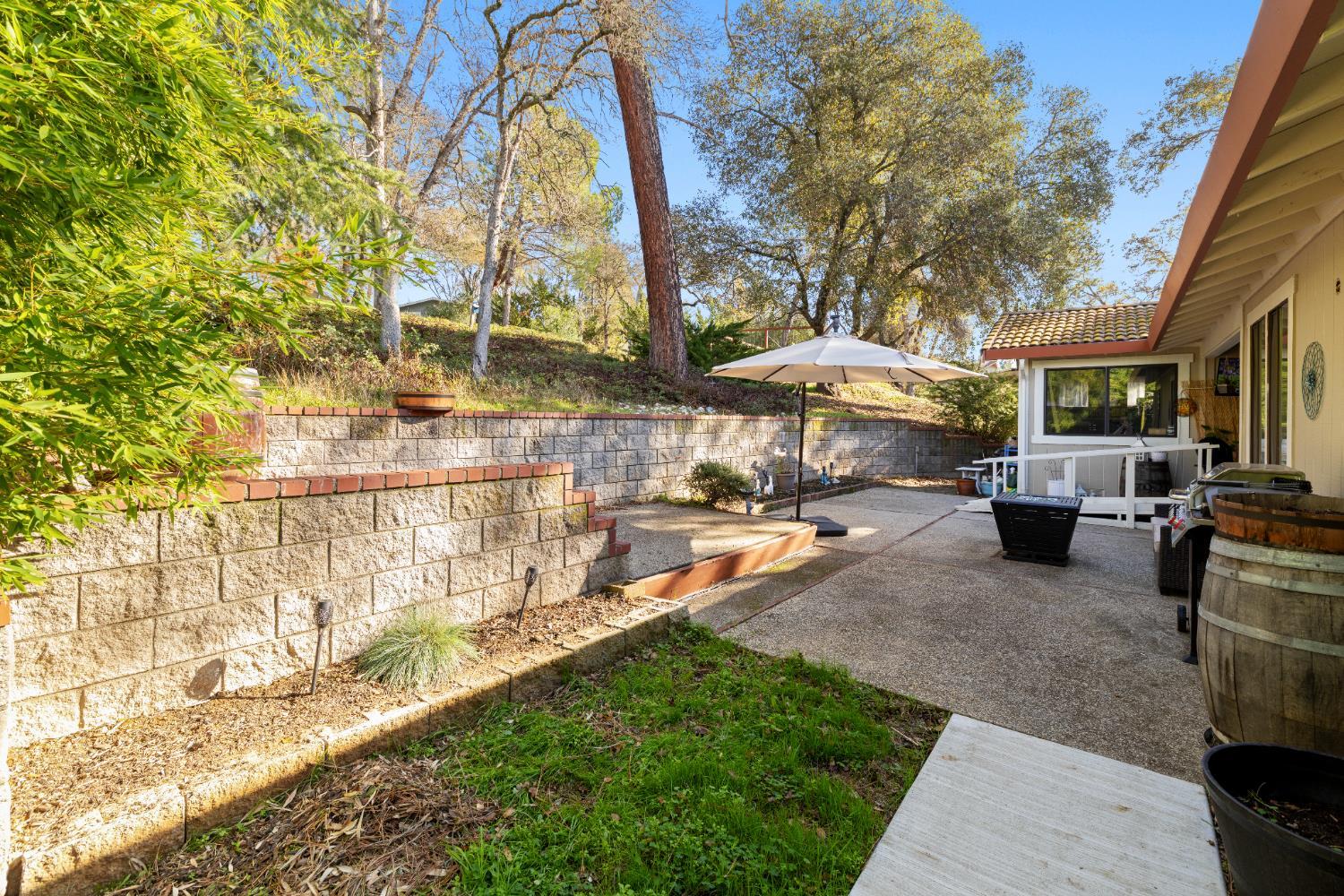 Auburn, California, 95602, United States, 3 Bedrooms Bedrooms, ,2 BathroomsBathrooms,Residential,For Sale,2010443